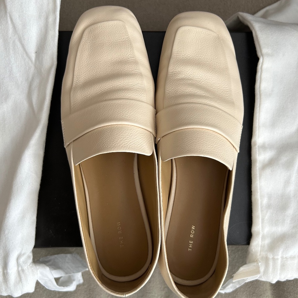 The Row Ivory Loafer size 37